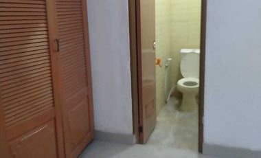 Disewakan Rumah 2KT di komplek Abadi Duren Sawit Jakarta Timur.