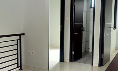 Godetia Rumah di SETU BSD