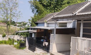 Jual cepat rumah perum Patraland place - malang