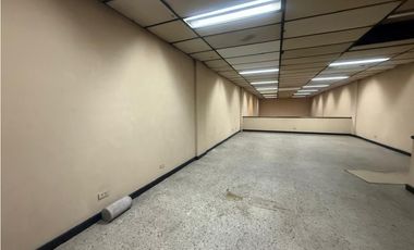 LOCAL O BODEGA EN VENTA MEDELLIN COLOMBIA CON LA 65