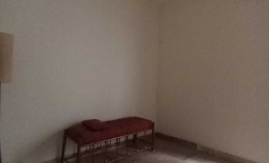 Rumah di Lingkungan Asri di Perumahan Jatinegara Baru, Jakarta Timur