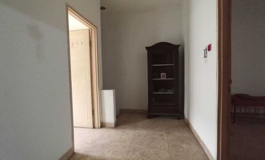 Rumah di Lingkungan Asri di Perumahan Jatinegara Baru, Jakarta Timur