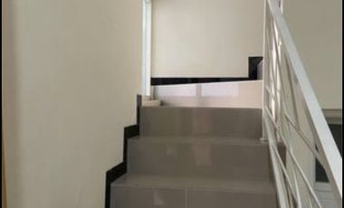 JUAL RUMAH MURAH BARU SIAP HUNI 2 LANTAI PERUMAHAN JAVELIN KOTA MALANG