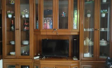 Disewakan Cepat Rumah 2 lantai Furnish Taman Semanan Indah,Jakarta