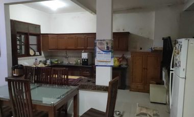 Disewakan Cepat Rumah 2 lantai Furnish Taman Semanan Indah,Jakarta