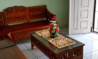 Dijual rumah di kencana Damai