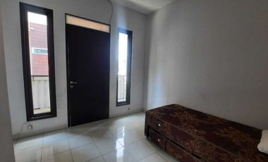 Rumah Townhouse  Pejaten Barat Jl Siaga
