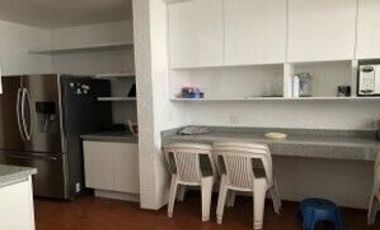 Residencia de 6 recámaras y gran Jardín