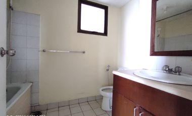 Disewakan Apartemen Taman Rasuna 2 bedroom , kuningan, jaksel