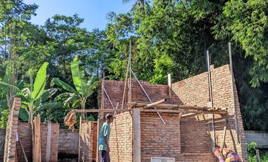 Dijual Rumah Baru dan Strategis di Salatiga