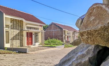 Dijual Rumah Baru dan Strategis di Salatiga