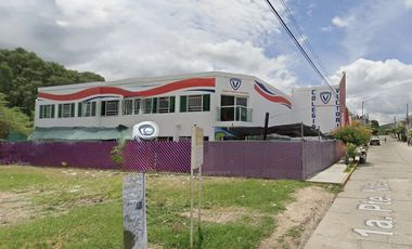 Edificio comercial en Berriozabal en excelente ubicación