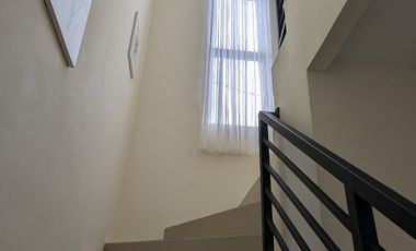 READY UNIT SIAP HUNI Di Dekat Universitas Surabaya & RS Ubaya