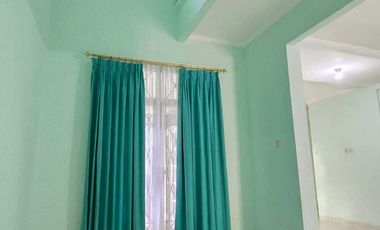 DISEWAKAN RUMAH DI KOTA WISATA CIBUBUR