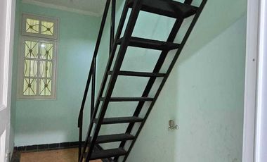 DISEWAKAN RUMAH DI KOTA WISATA CIBUBUR