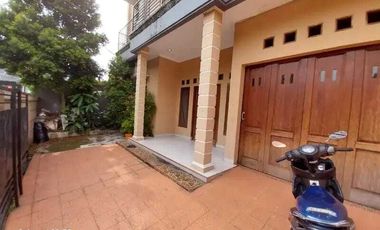 Rumah 2 Lantai Area Radio Dalam