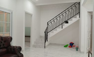 RUMAH BARU.! SIAP HUNI DALAM CLUSTER - JATIWARINGIN