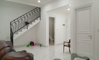 RUMAH BARU.! SIAP HUNI DALAM CLUSTER - JATIWARINGIN