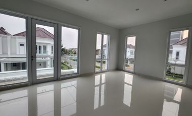 Disewakan rumah mewah posisi corner murah di gading serpong pasadena