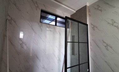 Dijual Rumah Lokasi Strategis 2 Lantai Di Cinere Dekat Tol