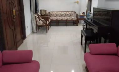 Jual Cepat Rumah Lokasi Sangat Strategis di Gandaria Utara