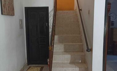 DIJUAL RUMAH 2 LANTAI DI LOKASI STRATEGIS, LINGKUNGAN SEJUK DAN NYAMAN
