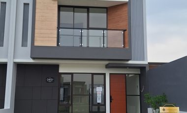 HUNIAN TERLARIS 2 LANTAI DI DEKAT SURABAYA TANPA DP