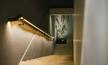 DIJUAL RUMAH MEWAH FULL FURNISH SIAP HUNI GEGERKALONG PERMAI BANDUNG