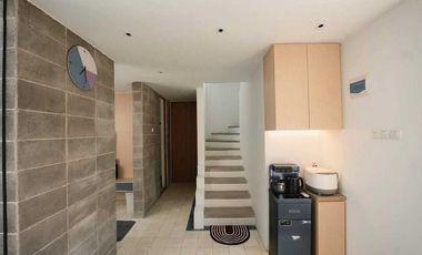 DIJUAL RUMAH MEWAH FULL FURNISH SIAP HUNI GEGERKALONG PERMAI BANDUNG