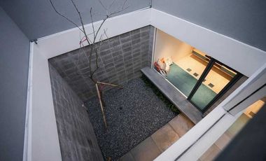 DIJUAL RUMAH MEWAH FULL FURNISH SIAP HUNI GEGERKALONG PERMAI BANDUNG