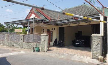 Rumah Mewah & besar hanya 36jt, 4 kamar tdr, Gayamprit, Klaten Selatan