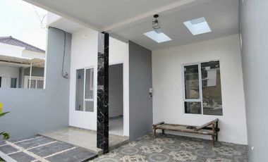 RUMAH DIJUAL 2 LANTAI DI GUNUNG TERANG BANDAR LAMPUNG
