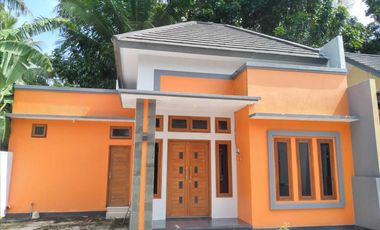 Rumah Megah Dekat Bandara Yogyakarta Internasional Airport