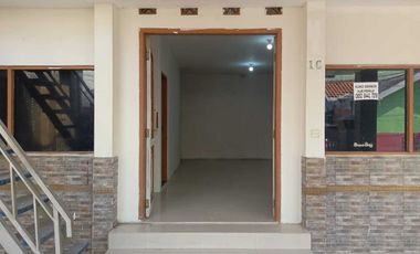 DI JUAL Rumah Bagus 2 lantai siap huni di jababeka akses strategis