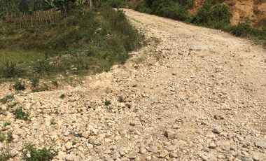 Tanah bukit, +/- 15 Ha, 16 menit dari KBP