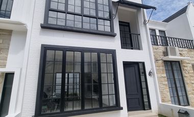 Rumah Mewah 2 Lantai Khas Eropa View Gunung Cicilan 6 Jutaan di Bogor