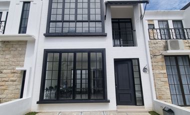 Rumah Mewah 2 Lantai Khas Eropa View Gunung Cicilan 6 Jutaan di Bogor