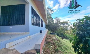 VENDO CASA CON VISTA Y 3000M2 BOQUETE