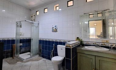 DIJUAL RUMAH ASRI 2 LT MEGA CINERE