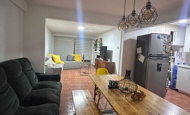 Se arrienda Linda Casa sin muebles