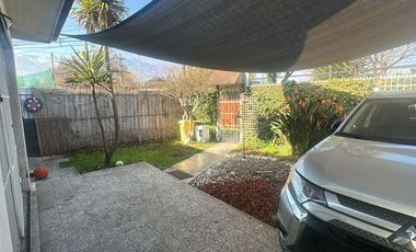 Se arrienda Linda Casa sin muebles
