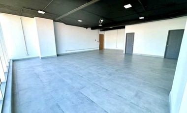 ALQUILER OFICINA MODERNA CON VISTA AL MAR PISO ALTO EN AVE BALBOA