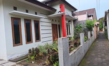 Tanah Bonus 3 Rumah Area Jatimulyo Yogyakarta