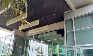 Apartemen Top 3 kamar Furnished The Kuningan Best View & Location, Harga miring