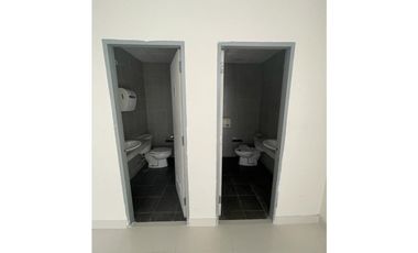 ALQUILER DE OFICINA 197M2 EN TORRE LAS AMERICAS MTTO INCLUIDO JP