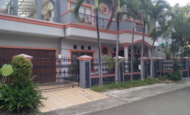 Di sewakan rumah di kavling marinir pondok kelapa duren sawit Jaktim