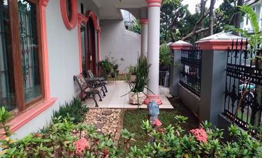 Di sewakan rumah di kavling marinir pondok kelapa duren sawit Jaktim