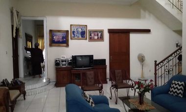 Di sewakan rumah di kavling marinir pondok kelapa duren sawit Jaktim