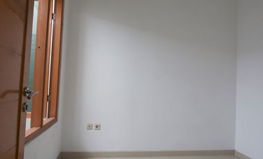 Dijual Rumah Minimalis 2 Lantai – Lokasi Strategis di Tengah Jakarta