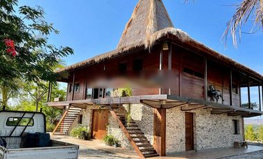 Villa 4 BR Fantastic View Sumba Timur Wangiapu Island Dkt Kota